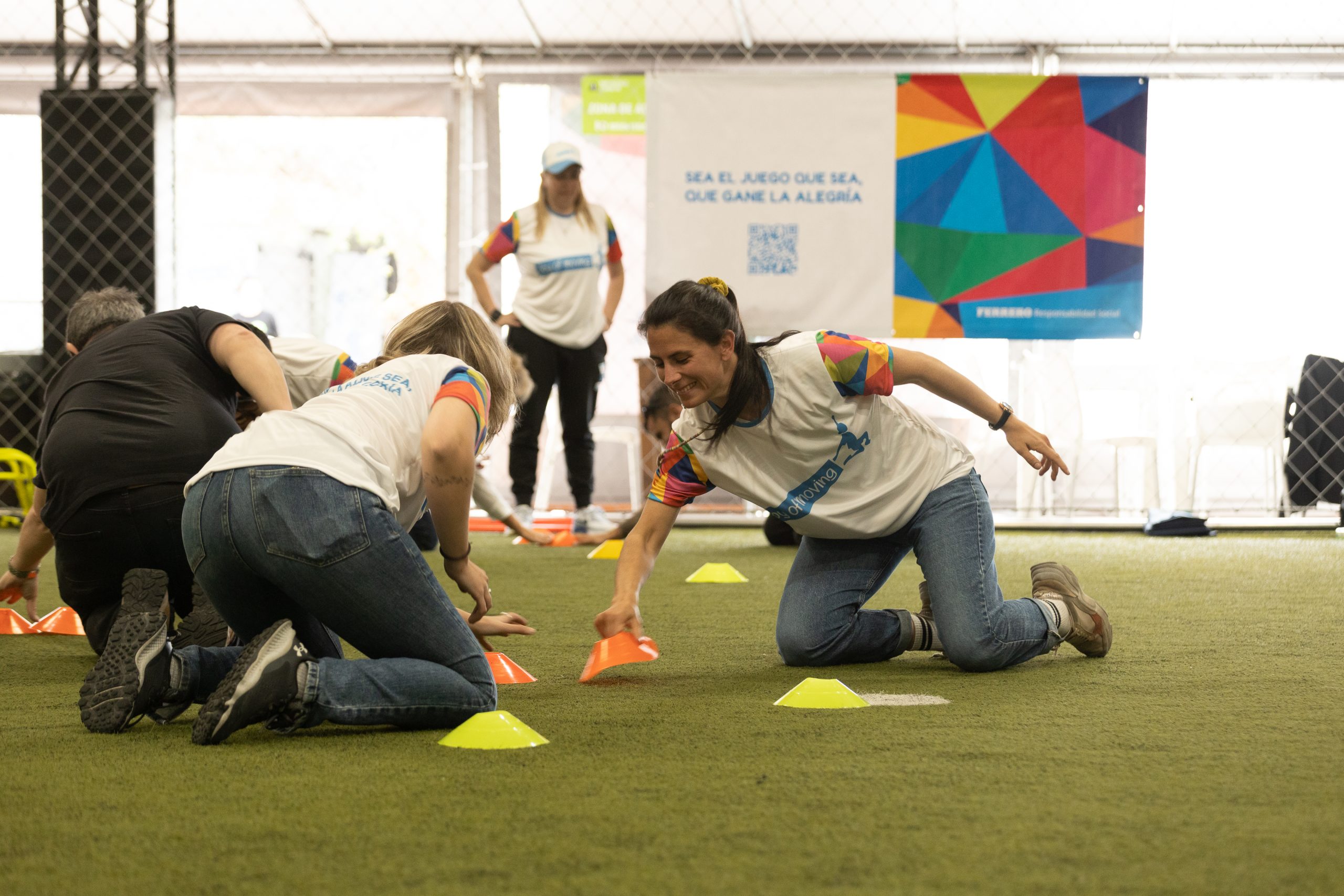 La Organización de Estados Americanos (OEA), el Instituto Interamericano del Niño, la Niña y Adolescentes (IIN-OEA) y Joy of Moving, el programa de Responsabilidad Social Corporativa de Ferrero, junto con Gurises Unidos, desarrollaron una jornada para fomentar la inclusión, la equidad y el acceso a derechos a través de la actividad física y el deporte 