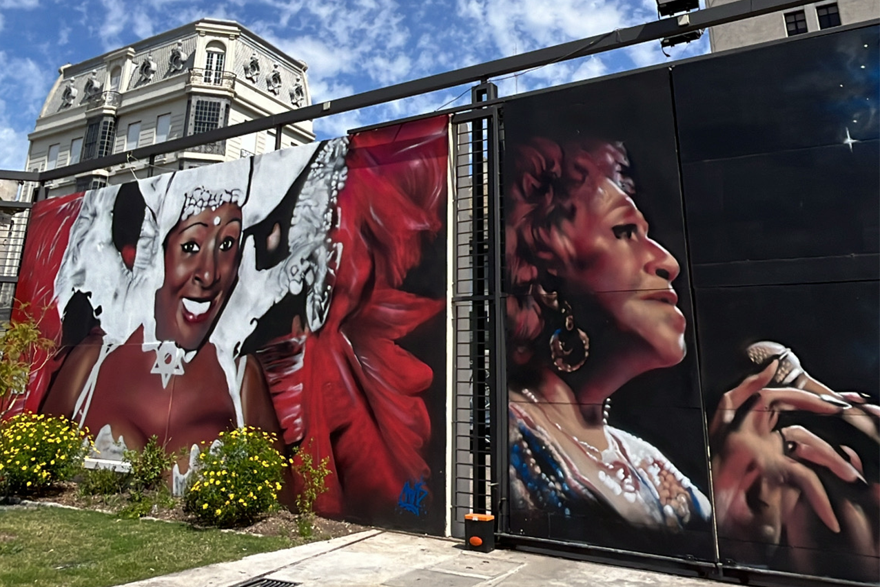 Inauguraron «Murales de la Plaza del Museo del Carnaval» por los 100 años de Lágrima Ríos 