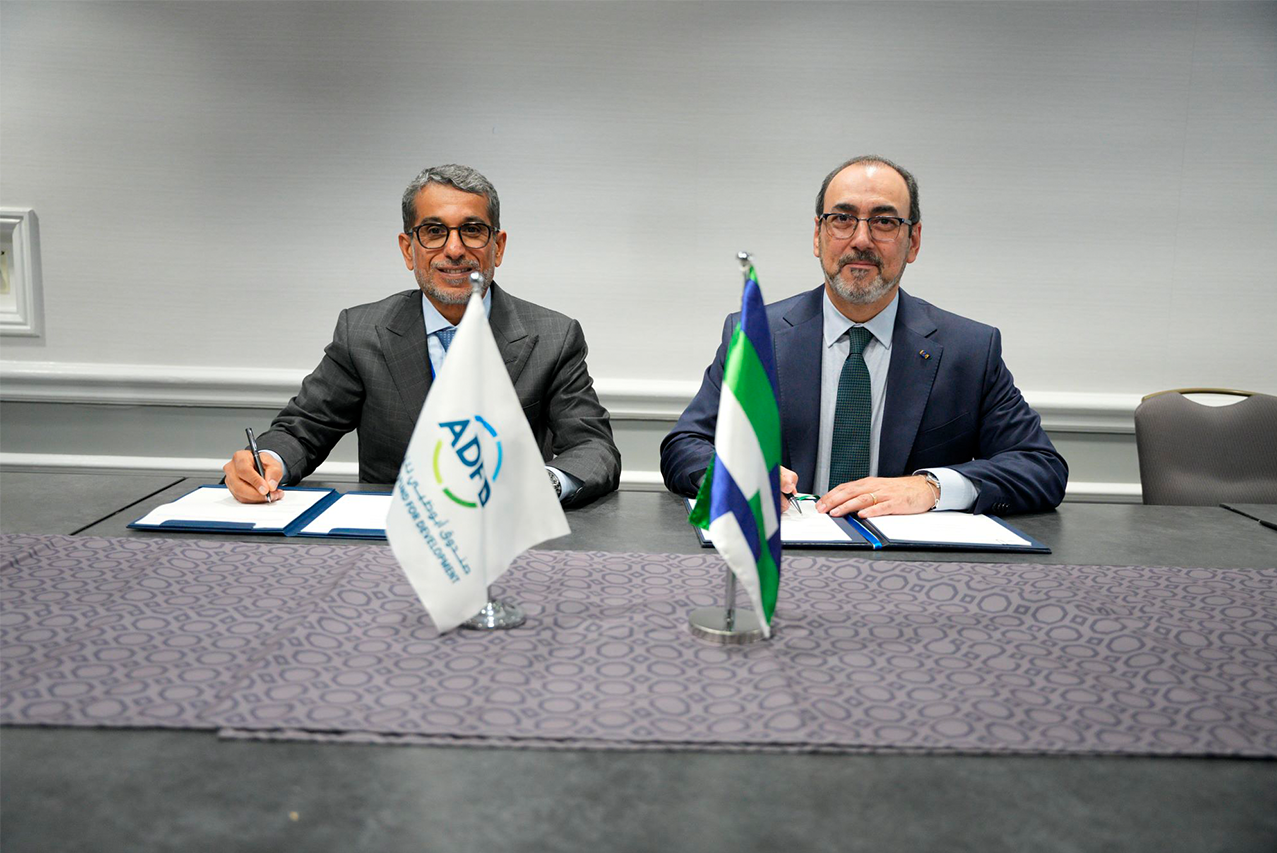 CAF y ADFD firman acuerdo de cooperación para impulsar el desarrollo en América Latina 