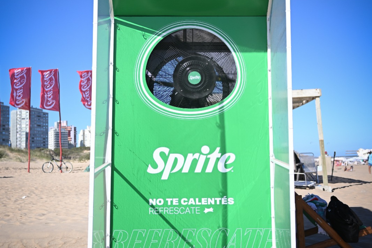 Sprite invita a los turistas a refrescarse en Punta del Este 